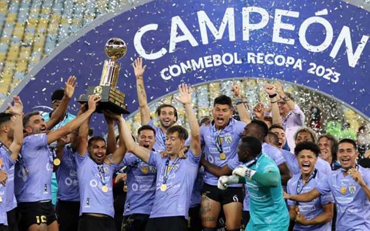 Η Ιντεπεντιέντε Ντελ Βάλε έκανε την έκπληξη και κατέκτησε το Recopa Sudamericana