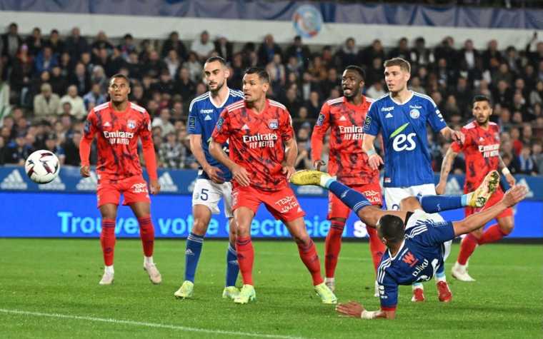 Ligue 1: «Ζωντανή» στη μάχη της Ευρώπης με ανατροπή η Λιόν