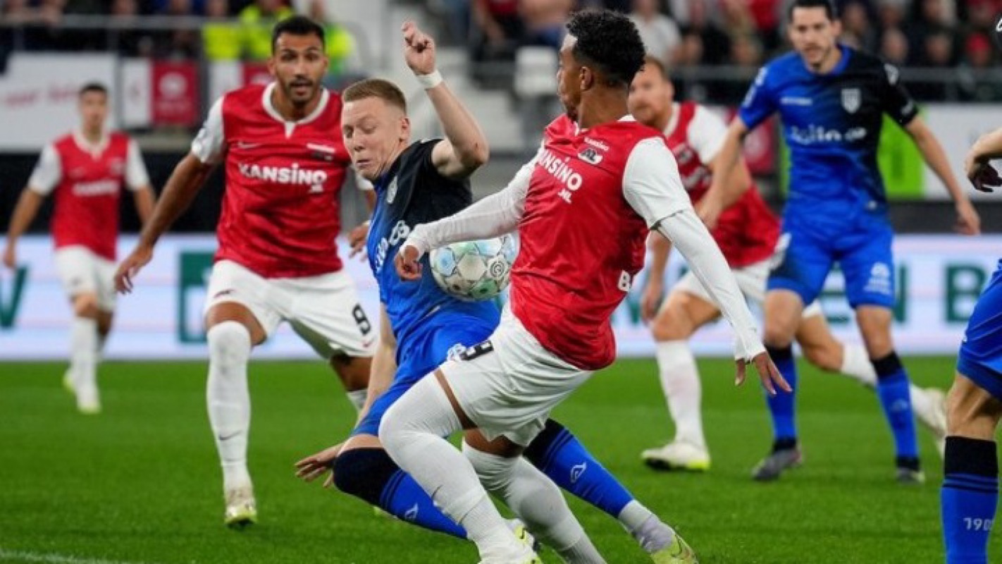Eredivisie: Το γκολ του Παυλίδη δεν ήταν αρκετό για την ΑΖ