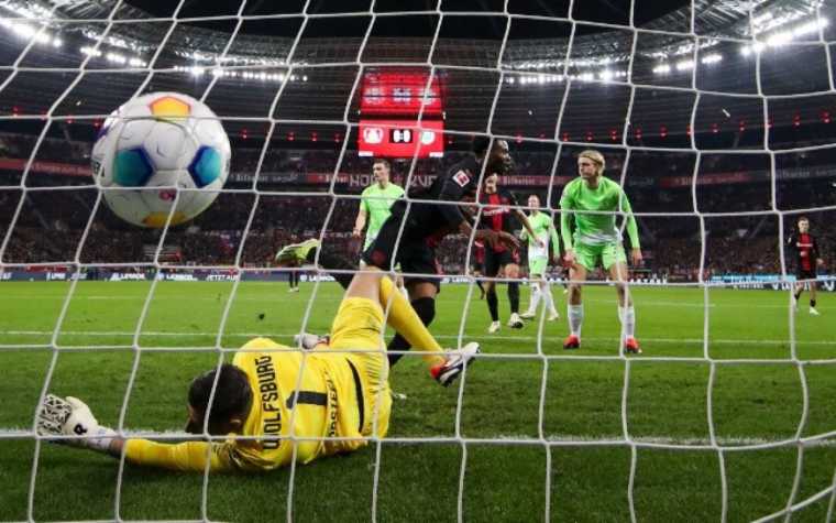 Bundesliga: Τίποτα δε σταματά τη Λεβερκούζεν, H Αϊντραχτ πήρε τη νίκη κόντρα στους δέκα παίκτες της Χόφενχαϊμ